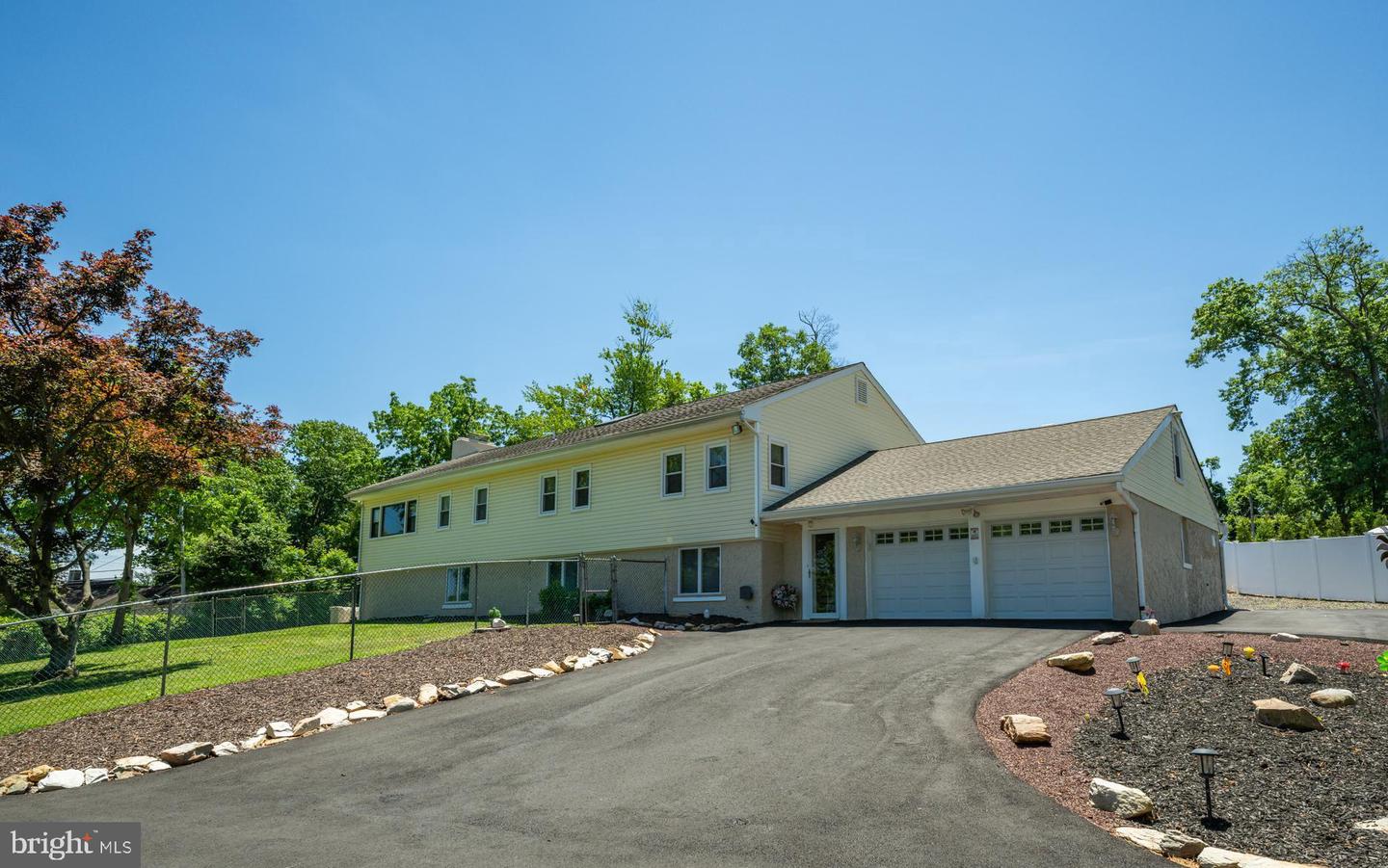 11 Williams Lane