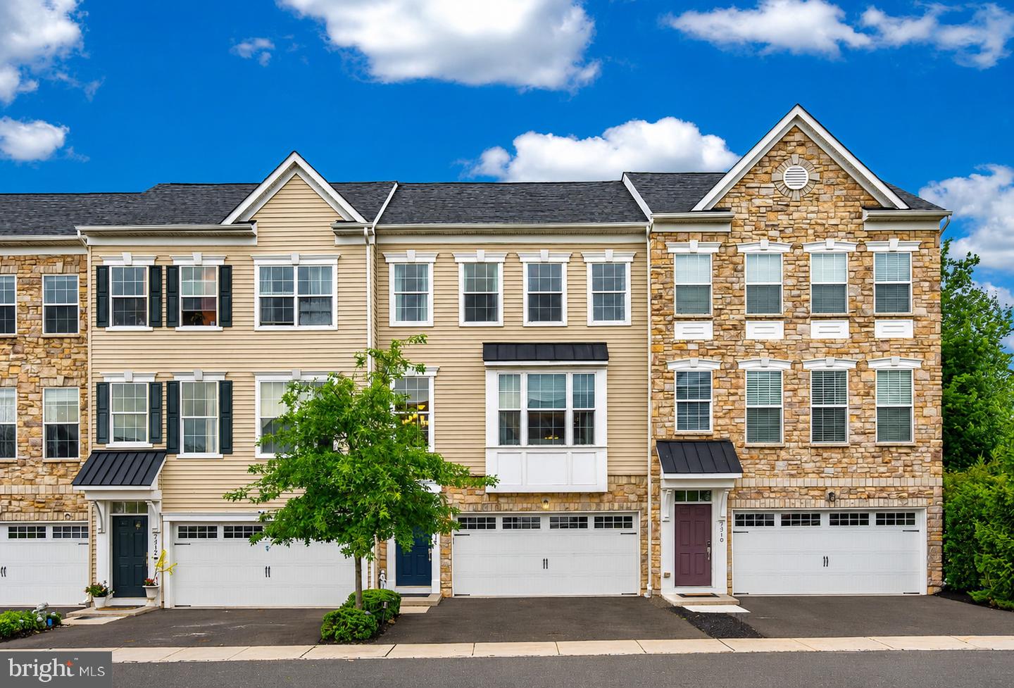 2314 Macis Circle