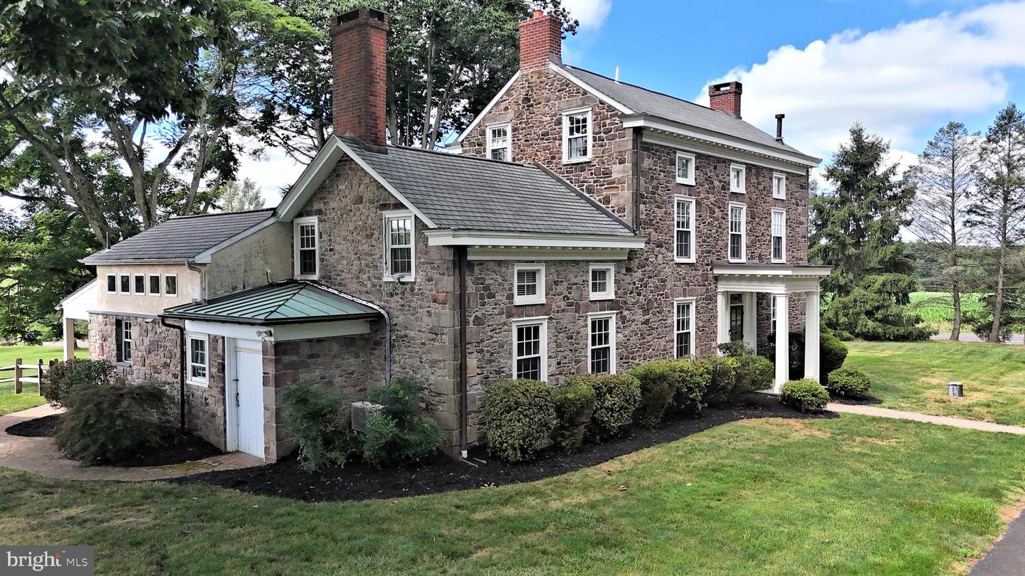 381 Holland Road
