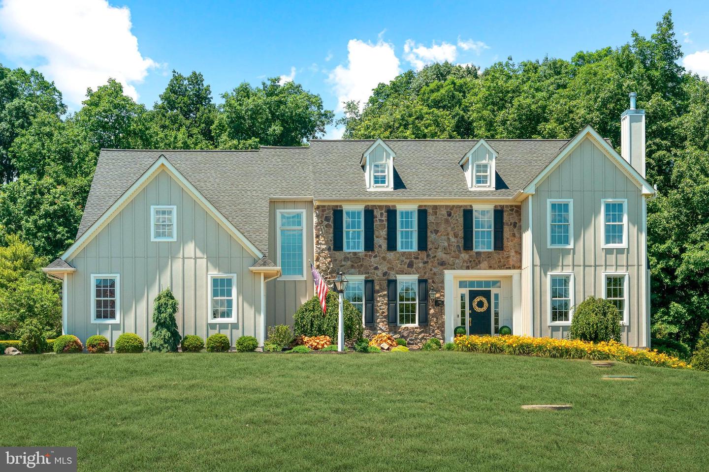 1102 Briar Way