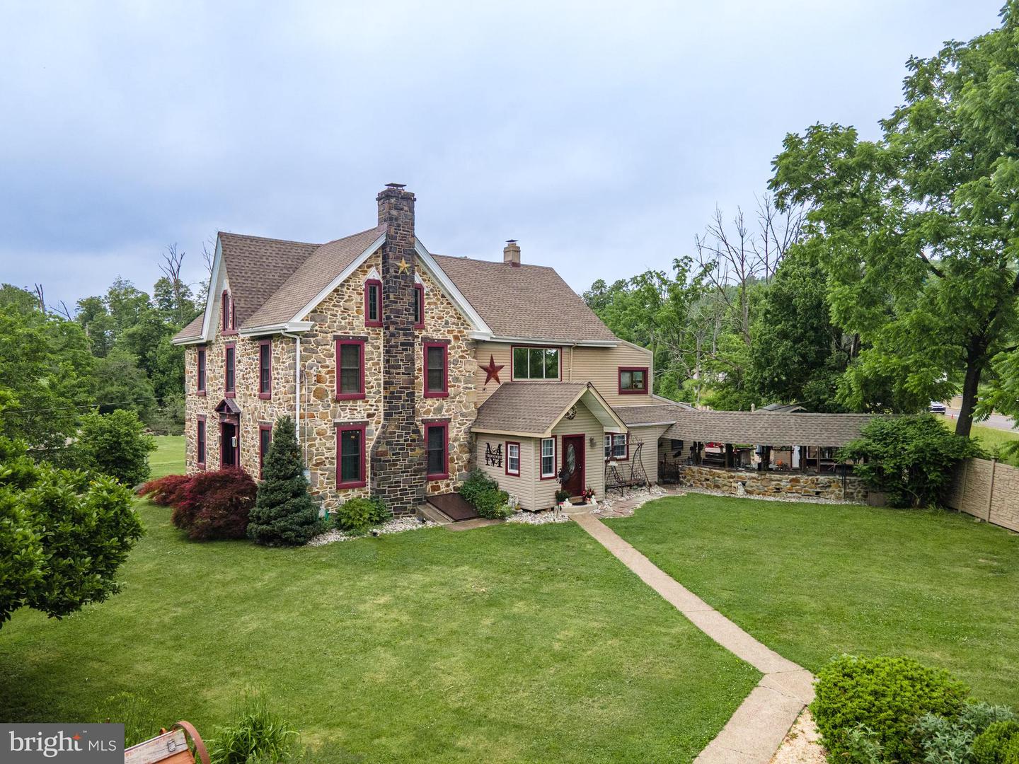2485 Hieter Road
