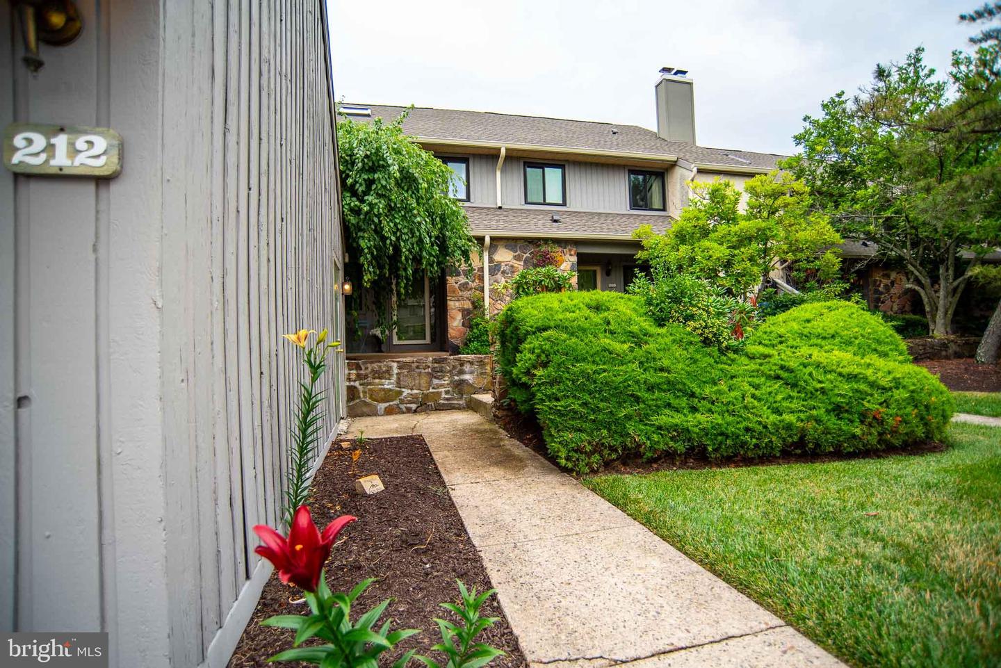 212 Clover Hill Court