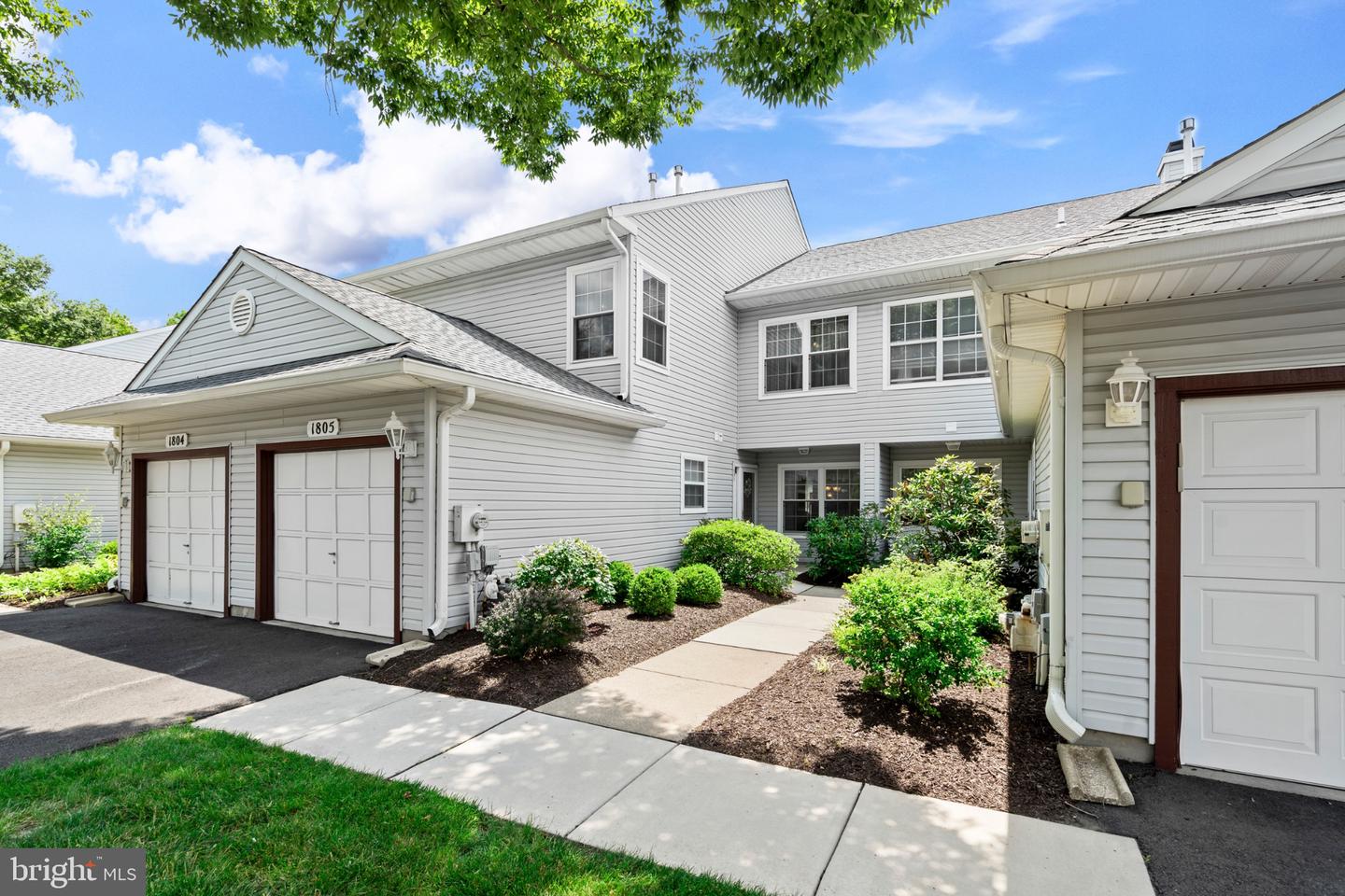 1805 Lynbrooke Drive