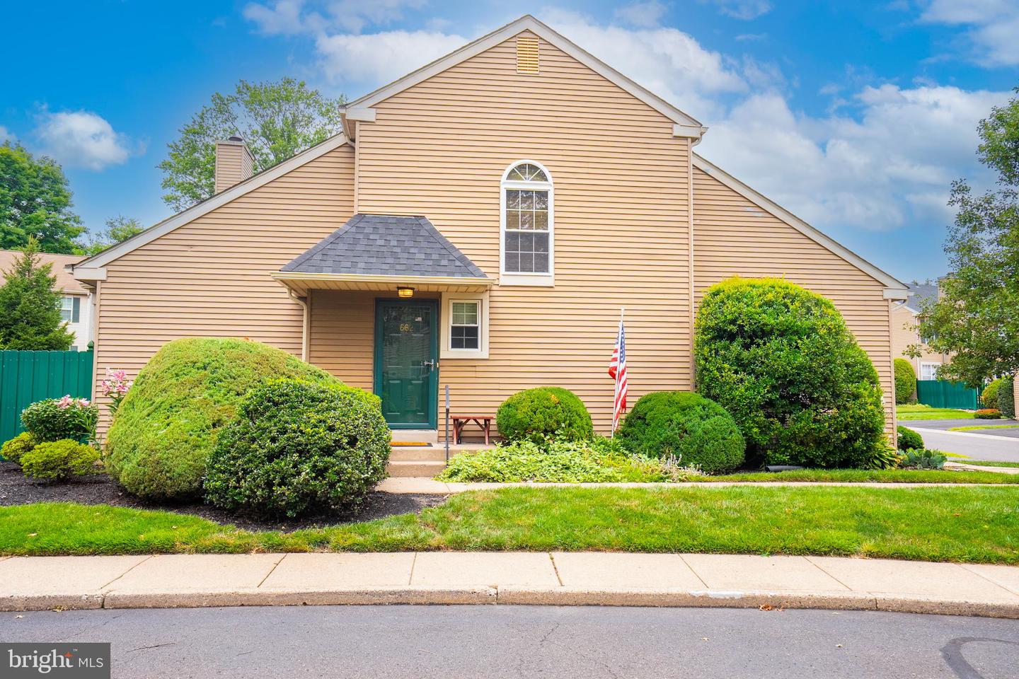 662 Tomlinson Lane