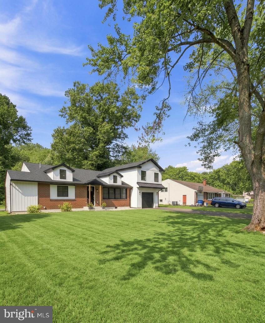 50 Manor Lane
