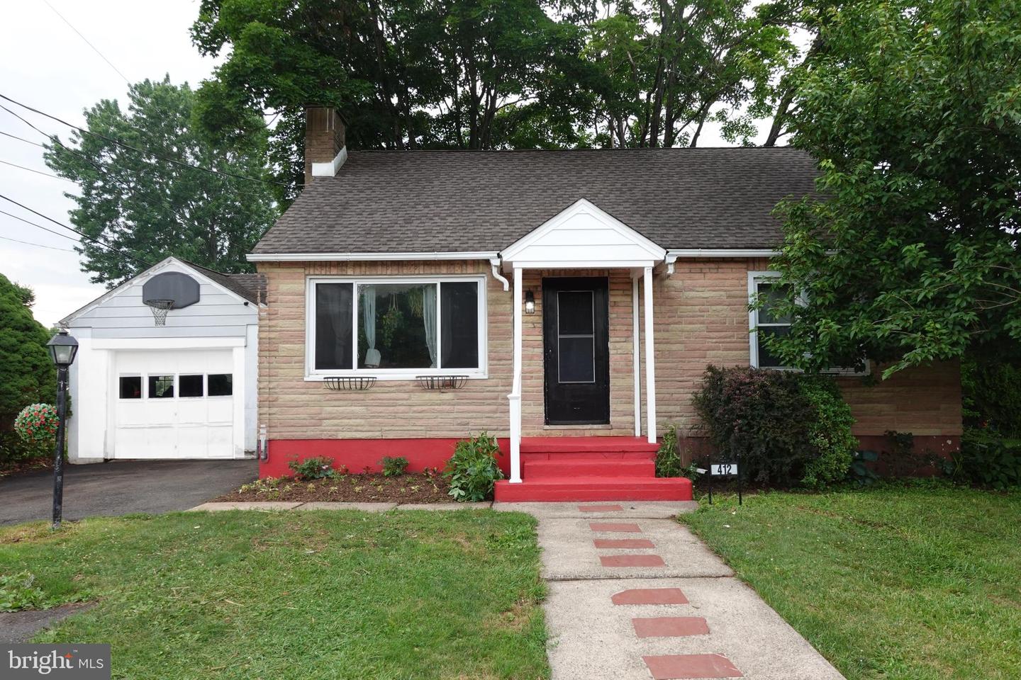 412 N Ambler Street