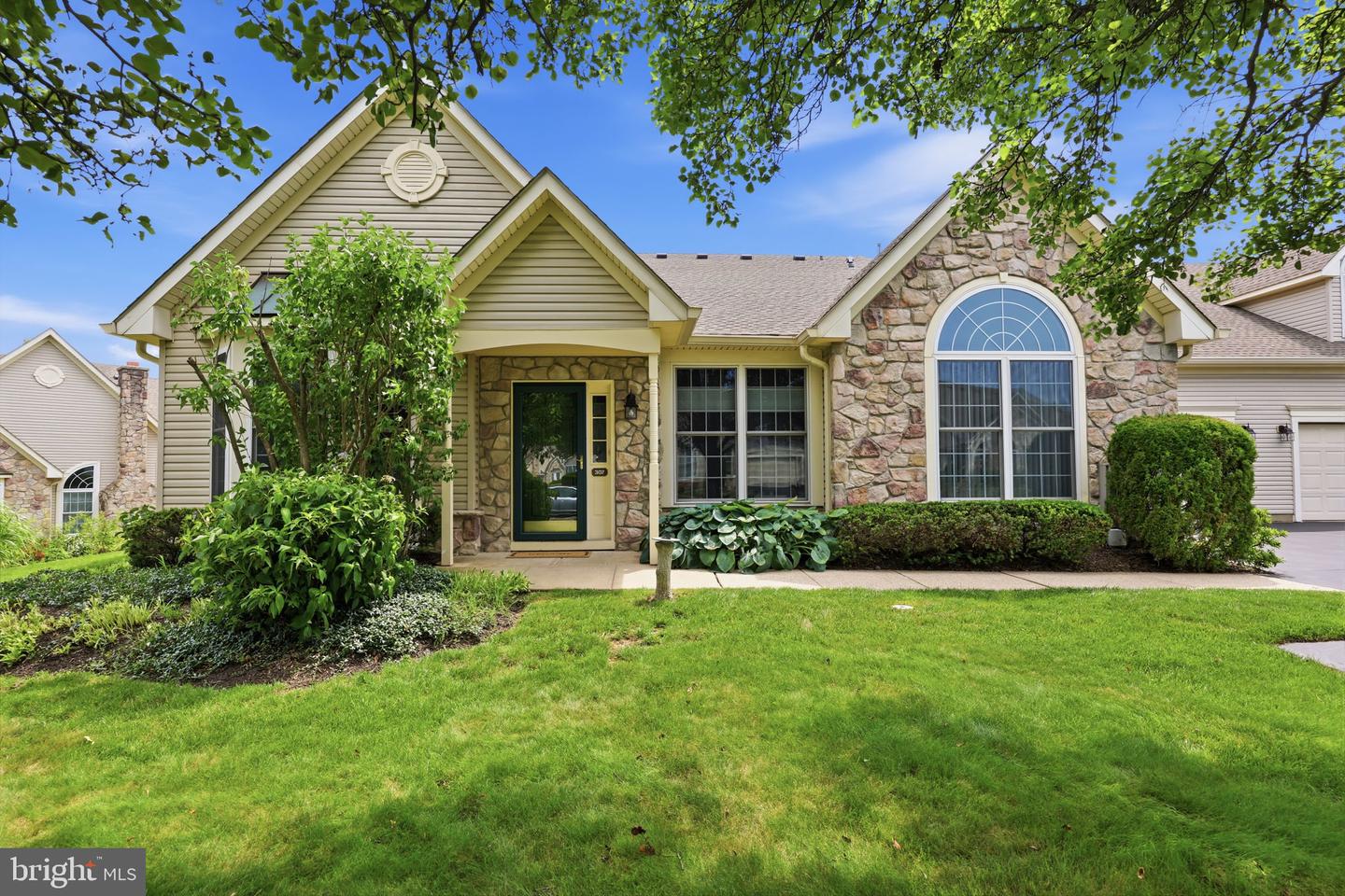 307 Starflower Lane