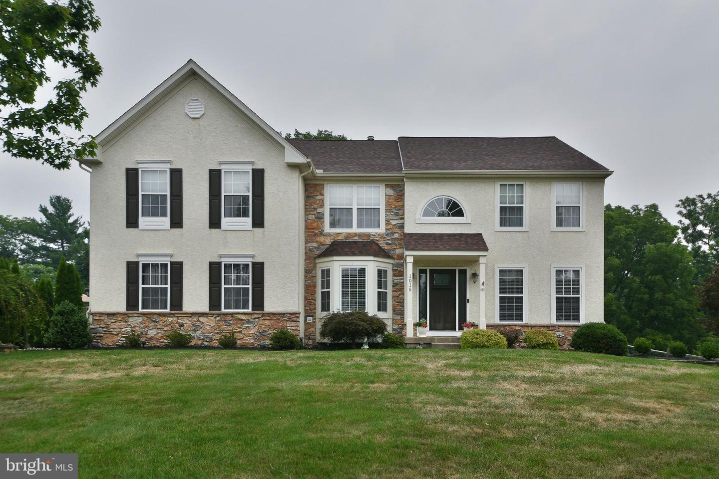 1015 Hickory Ridge Drive
