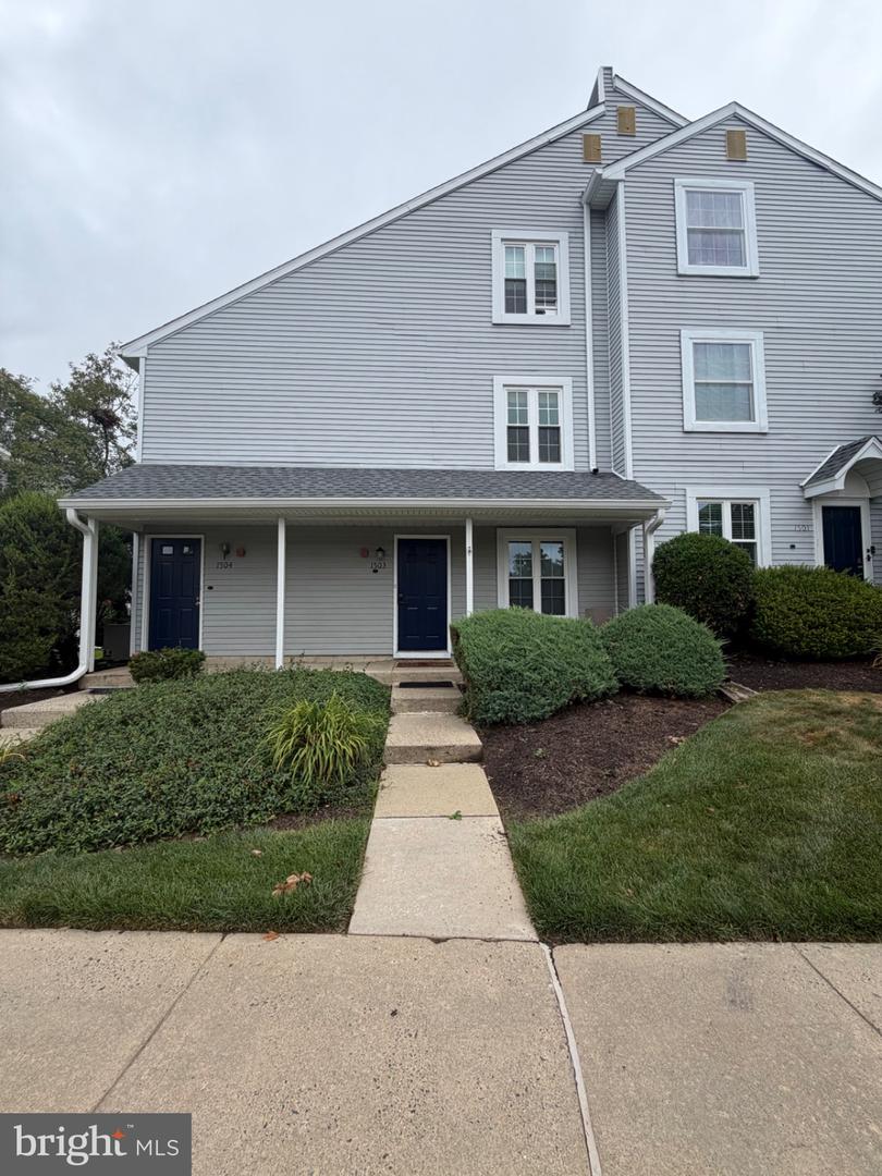 1503 Society Place #b1