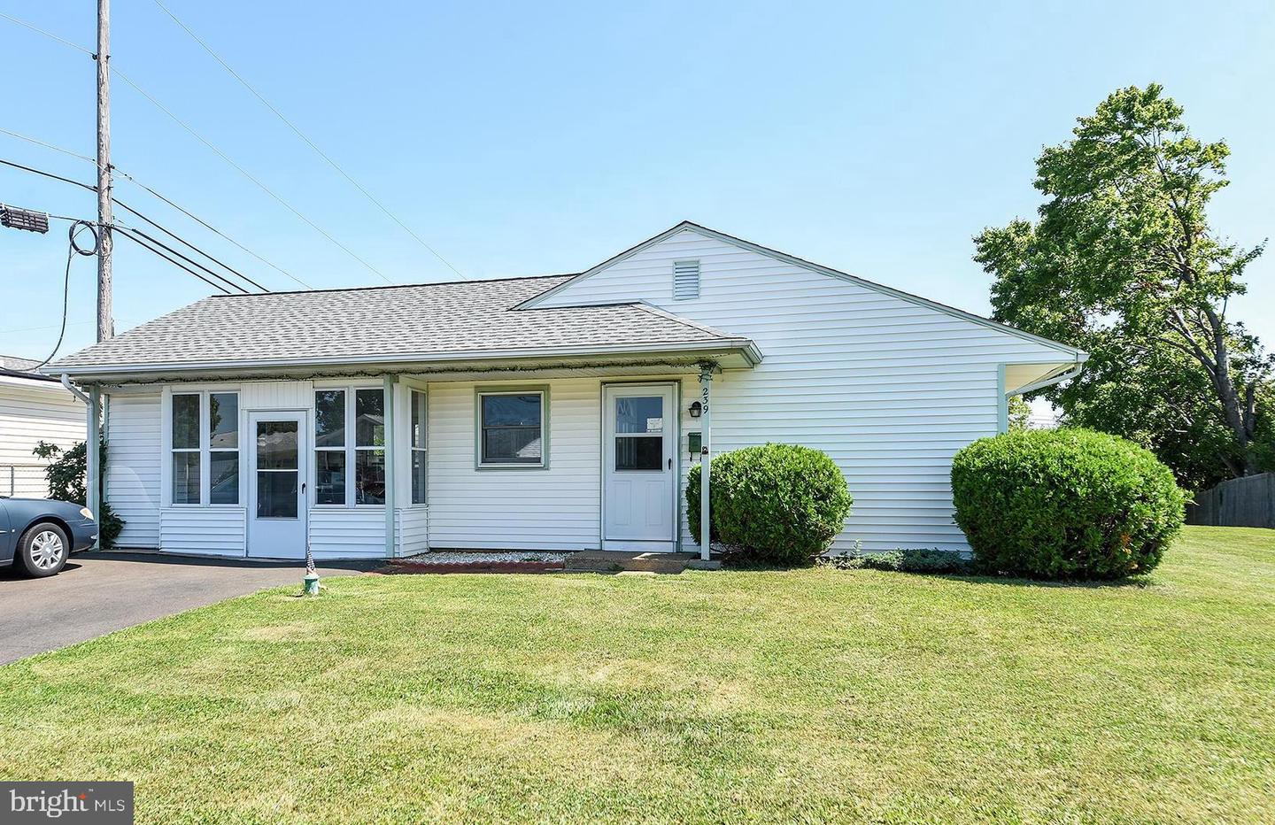239 Tewksbury Road