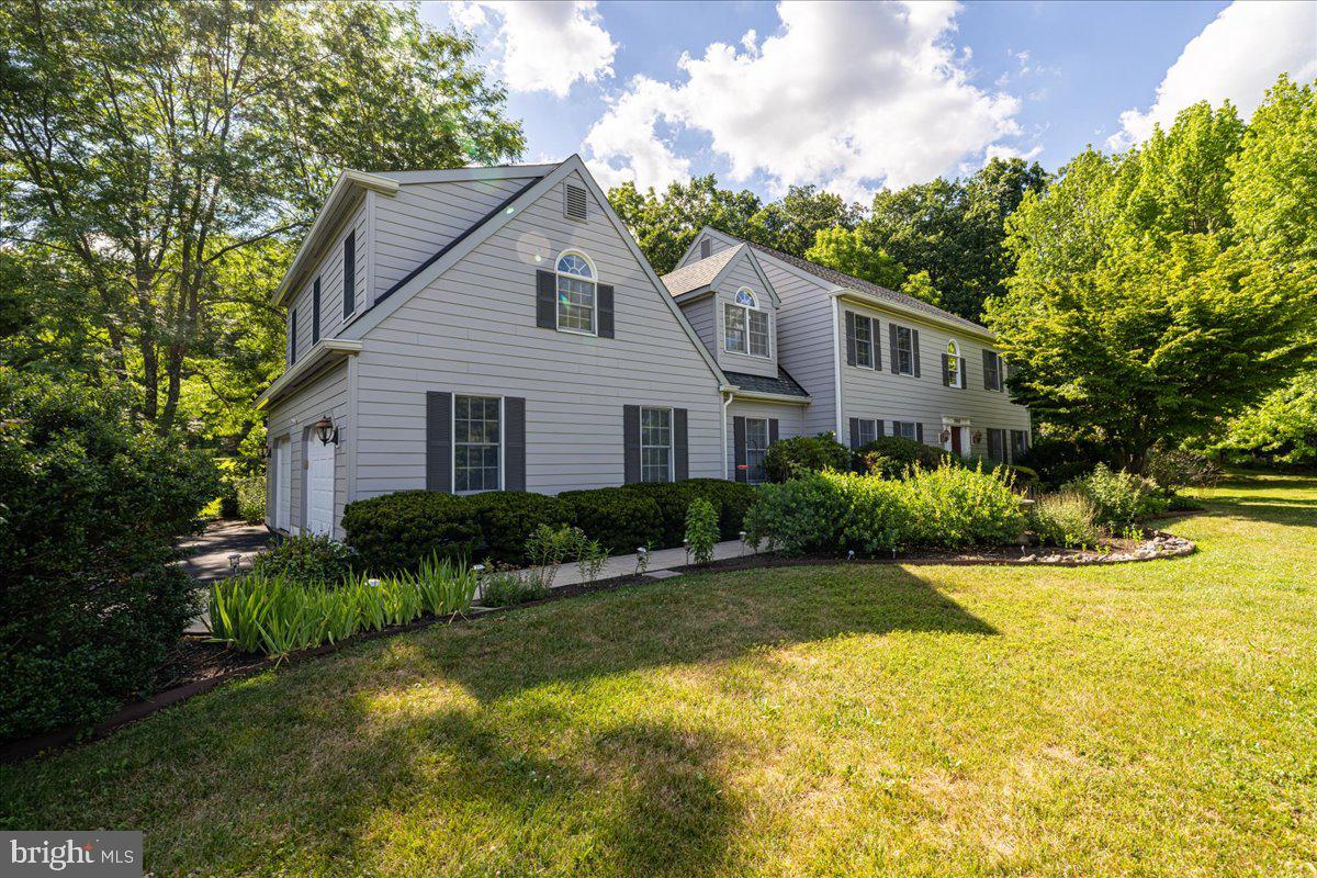 2850 W Fox Chase Circle