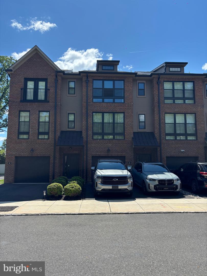 41 Sienna Place
