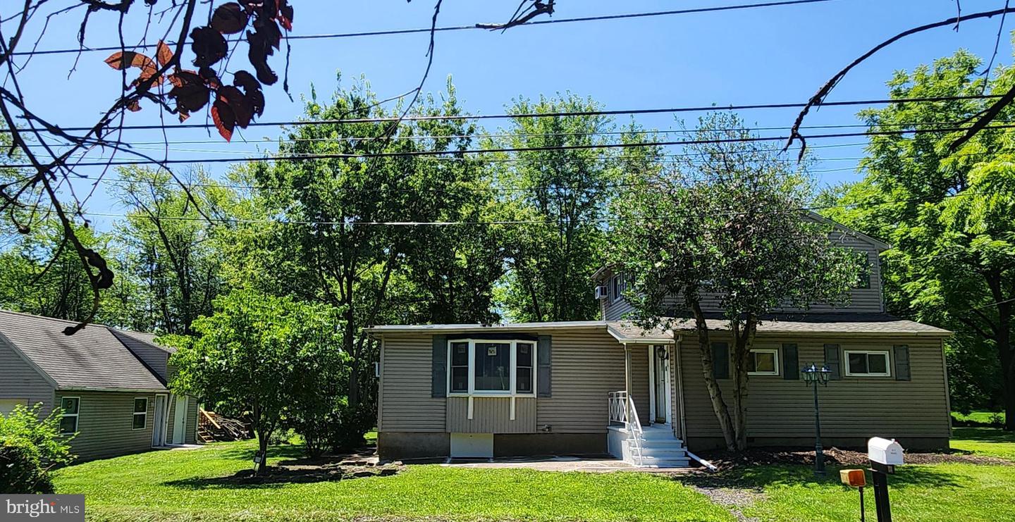 814 Dolington Road