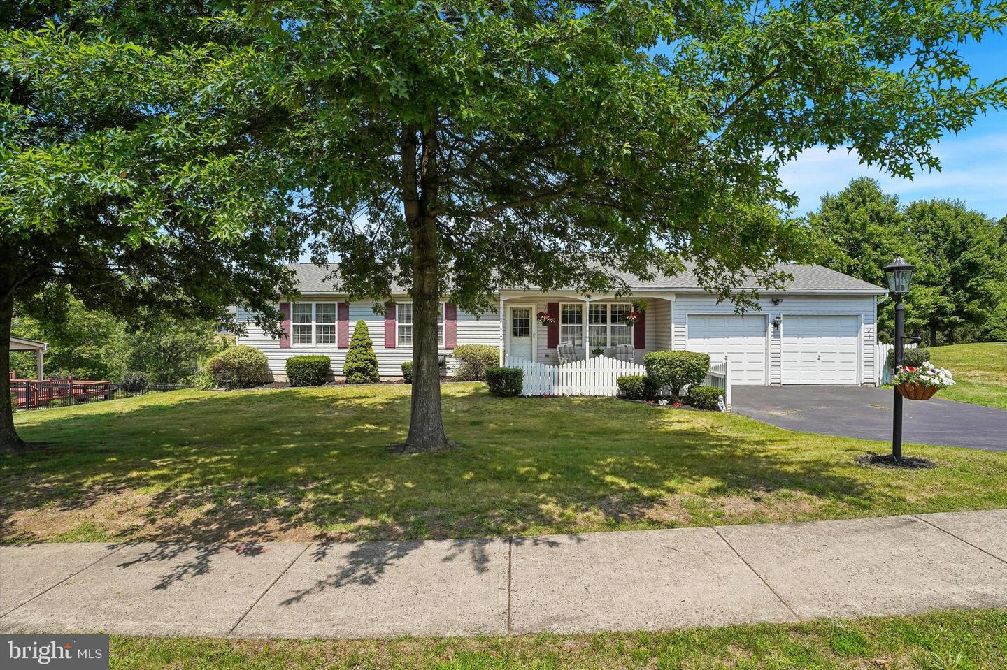 52 Castlewood Drive
