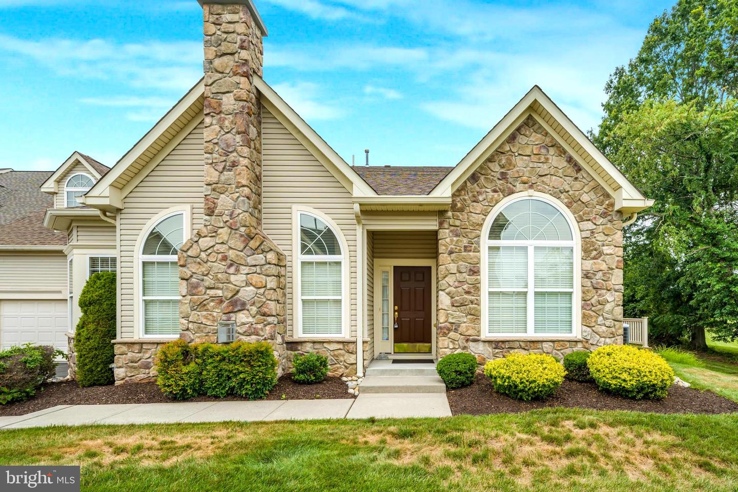 282 Willow Drive