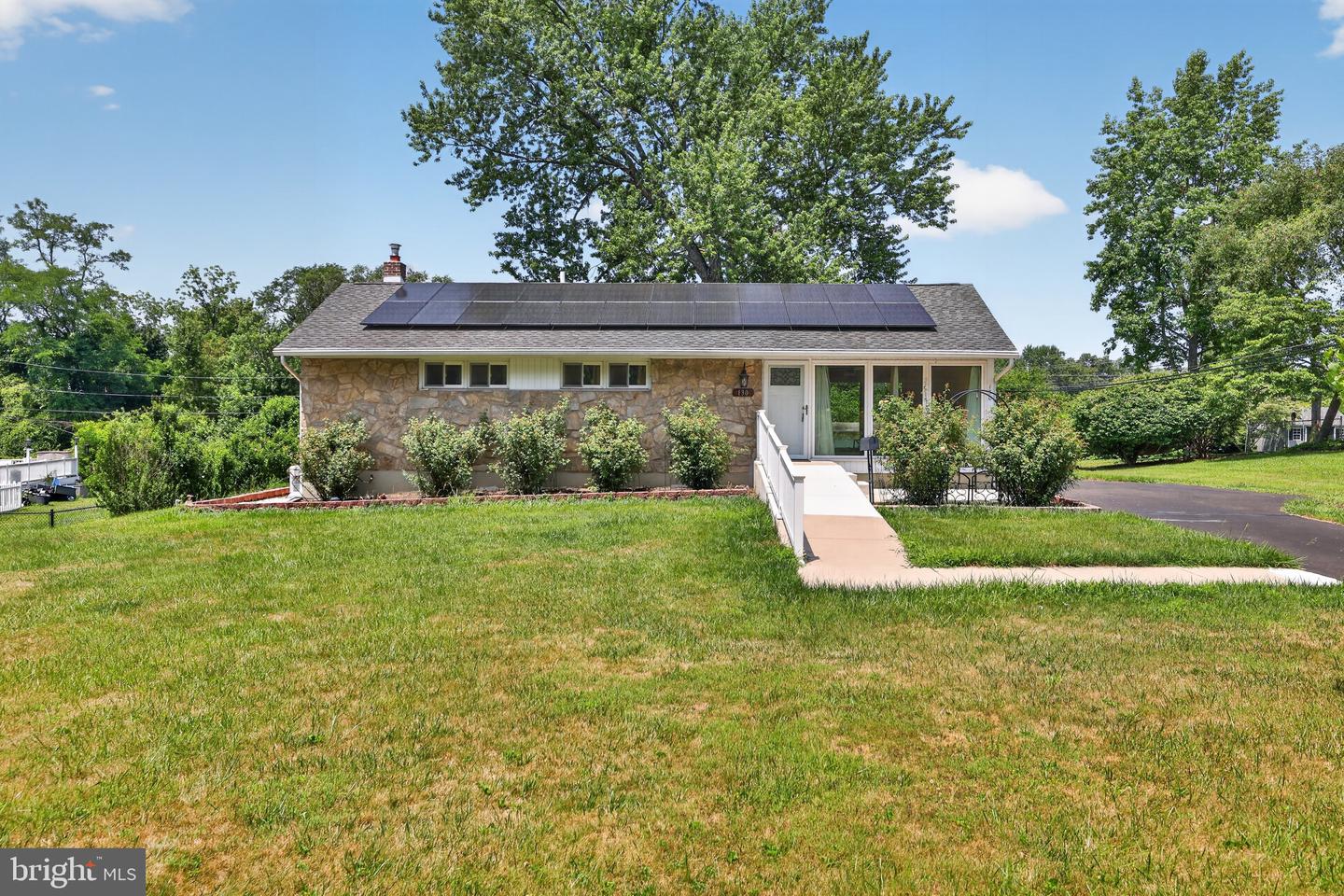 130 Acorn Drive