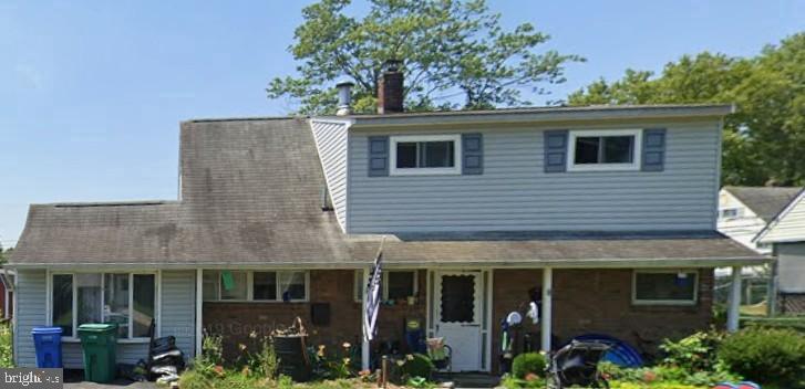 15 Hollyhock Lane