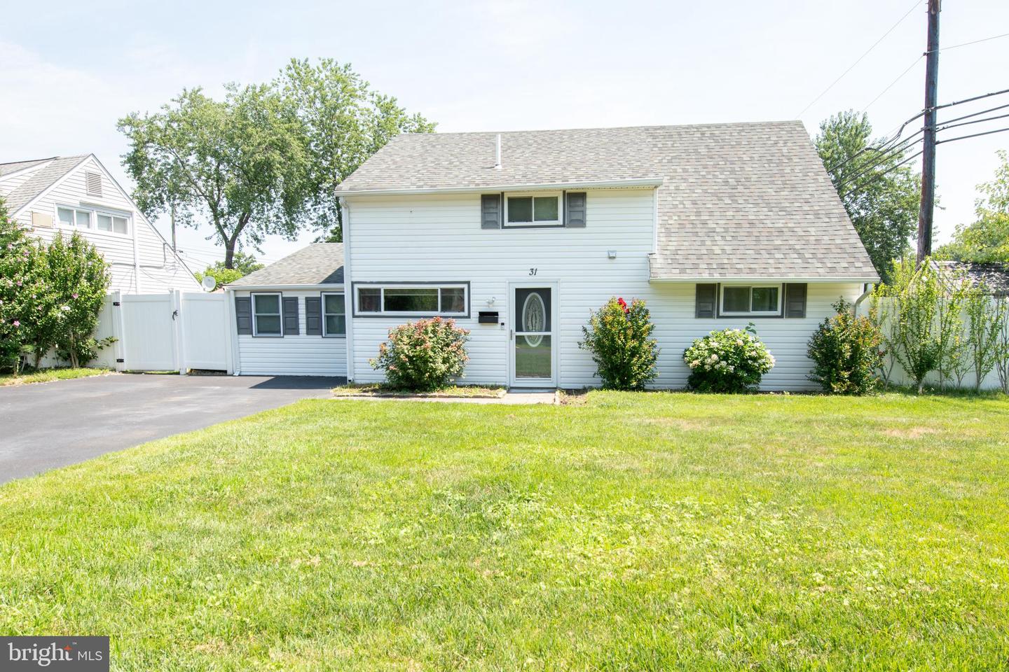 31 Roundwood Lane