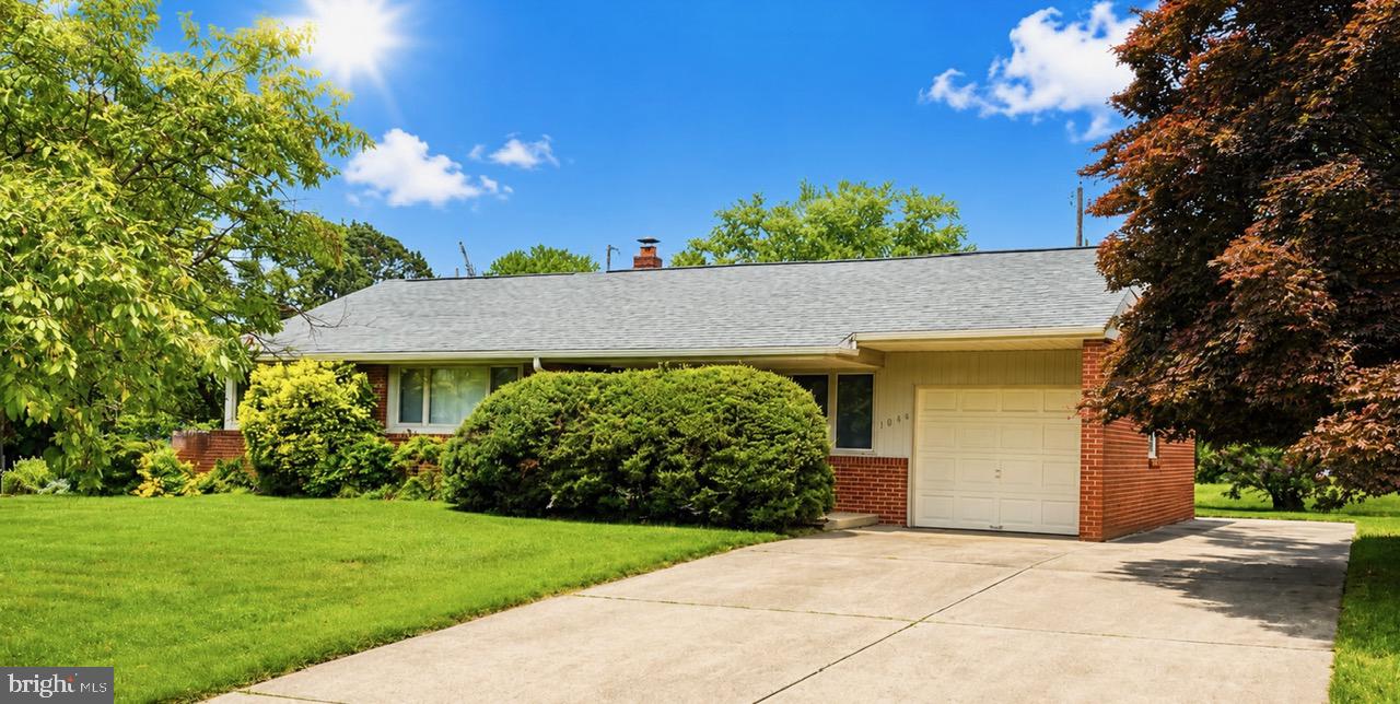 1004 Ponderosa Road