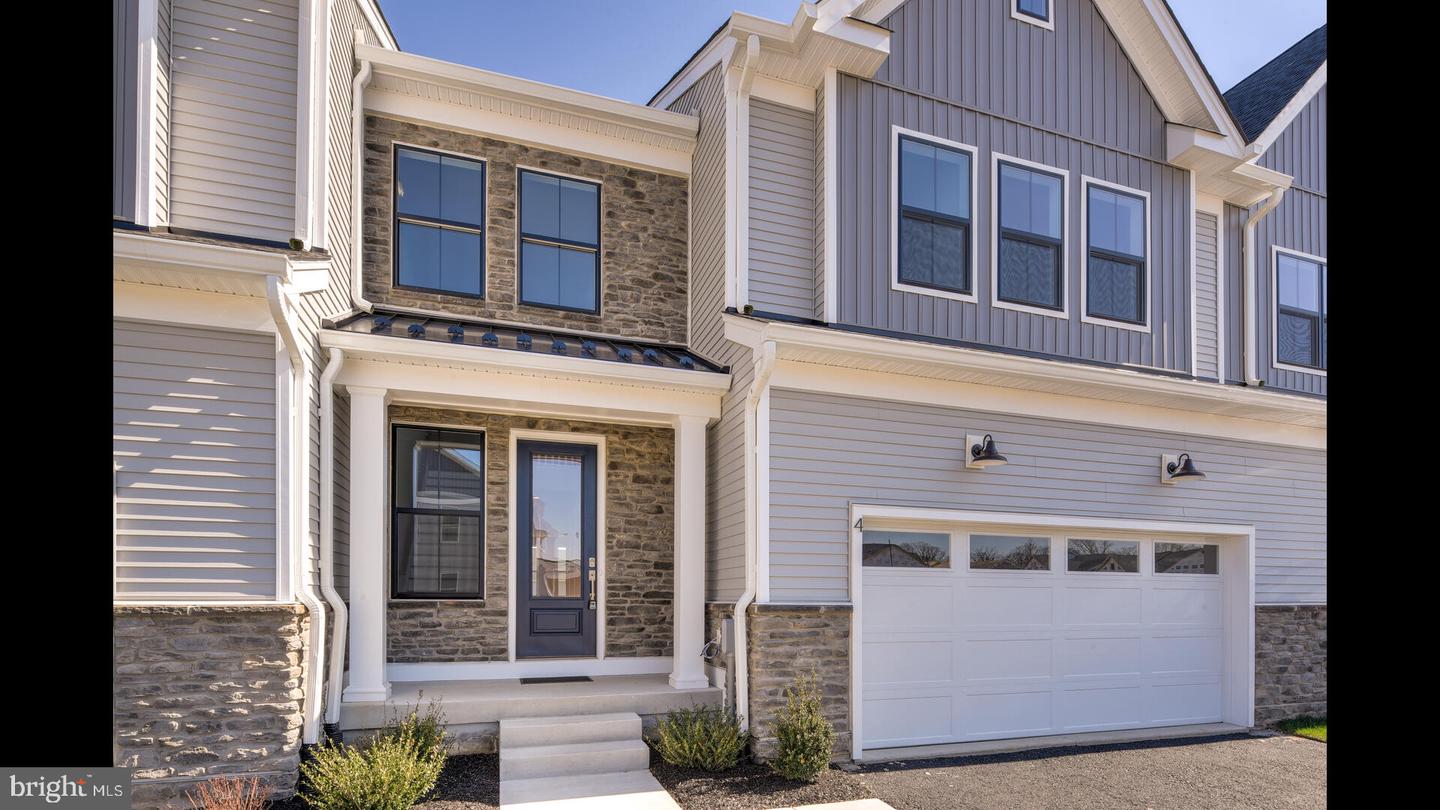 4 Tradesville Dr