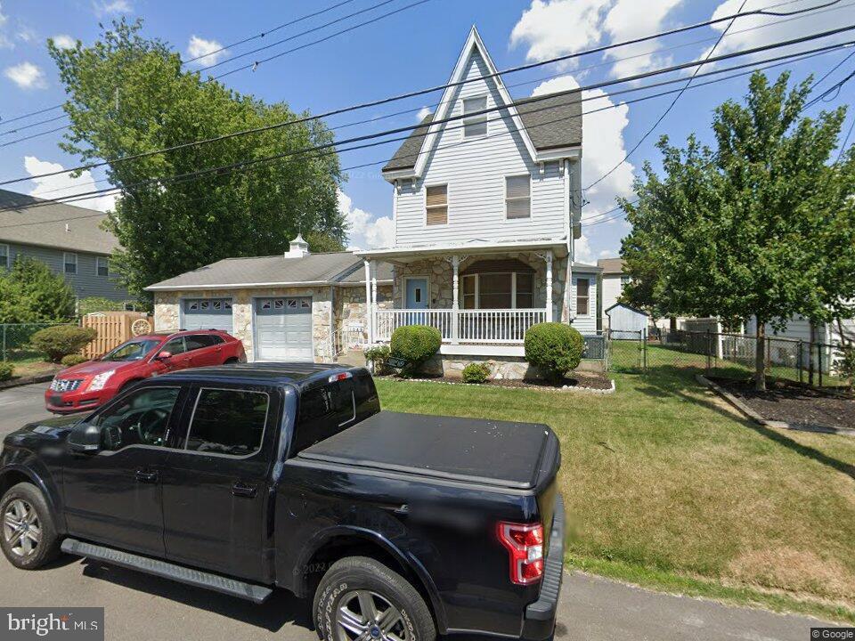 1049 Richardson Avenue, Bensalem