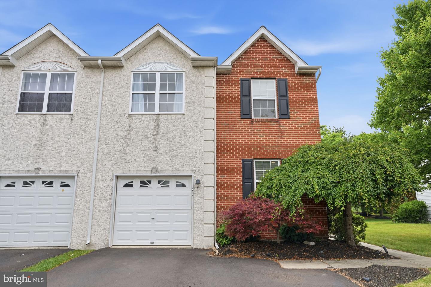 272 Hampshire Drive, Sellersville