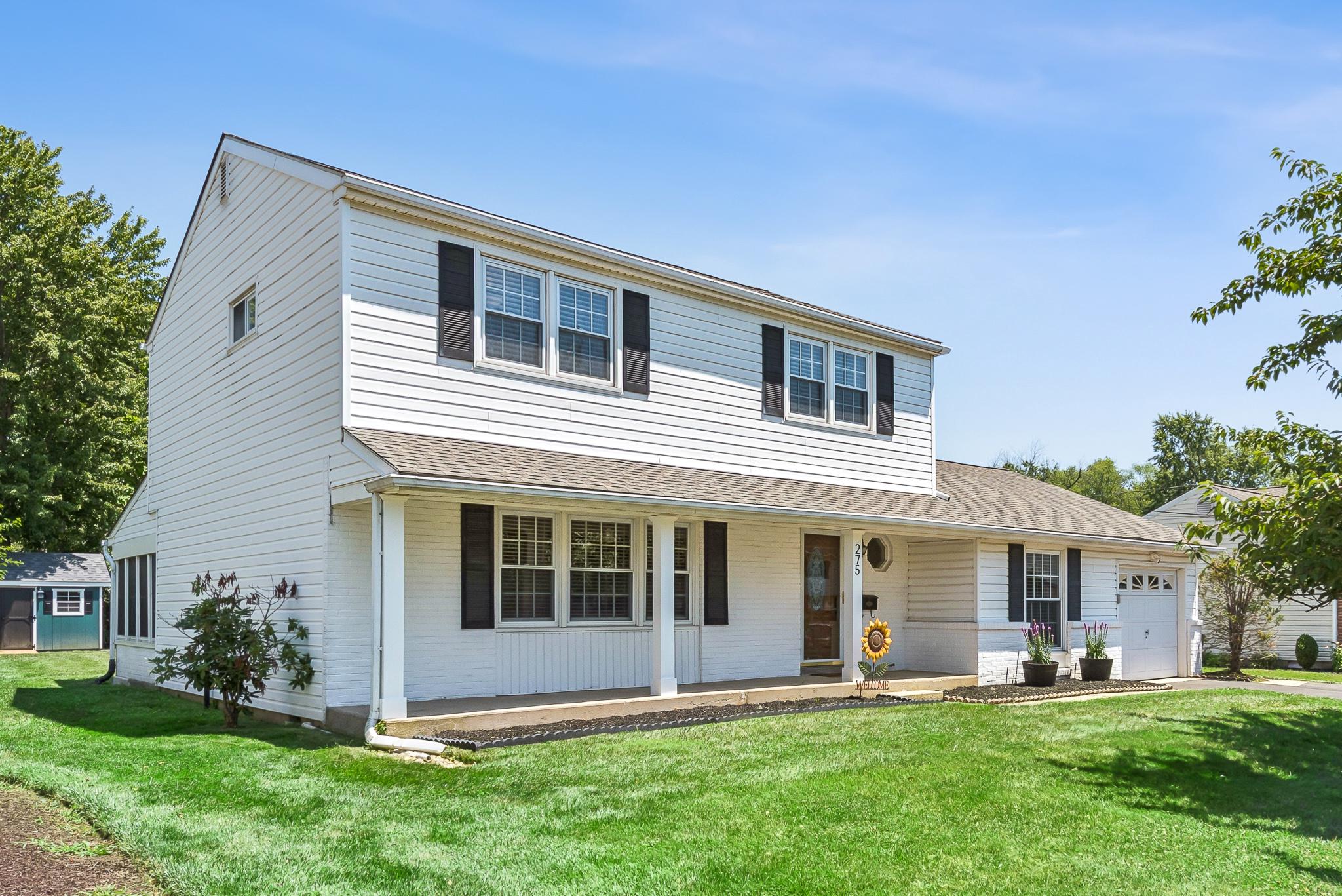 275 Waverly Road, Southampton