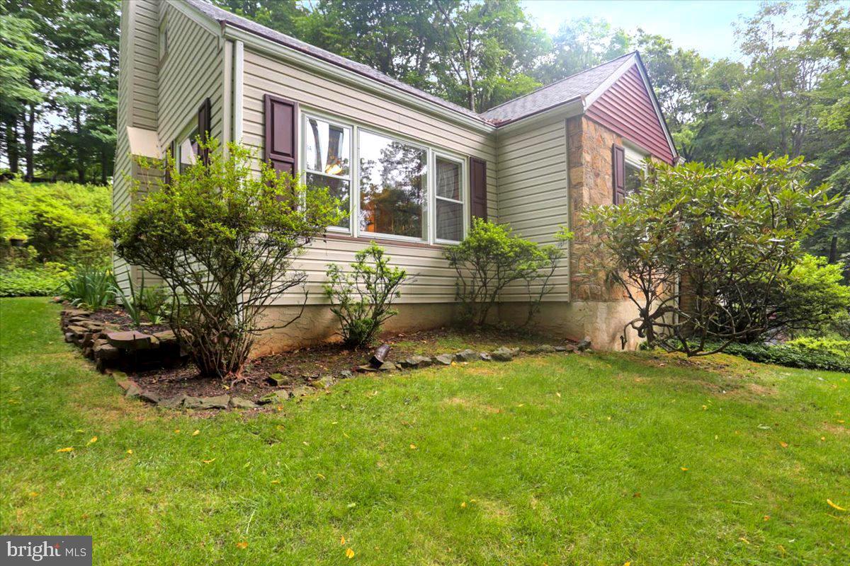 770 Almshouse Road, Doylestown