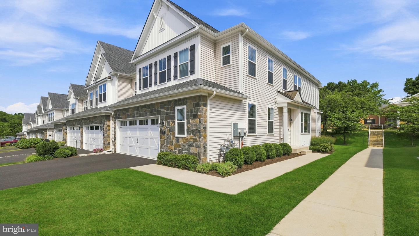 23 Swan Lane