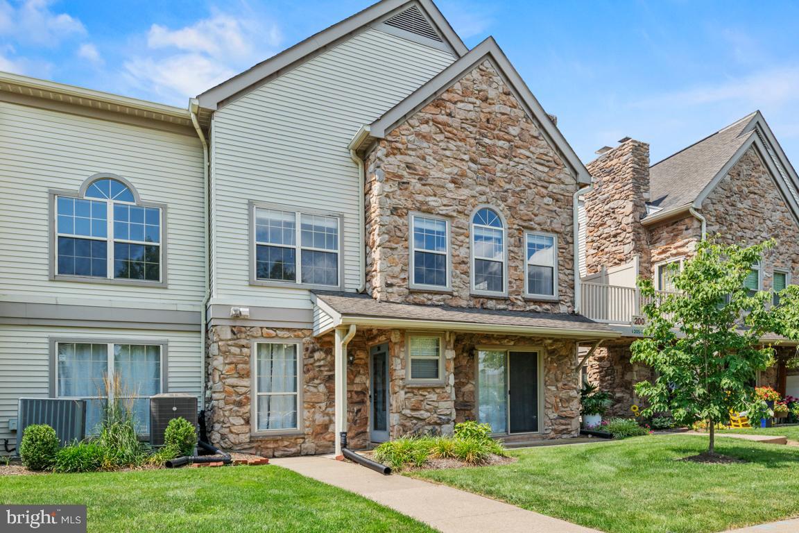 206 Remington Court