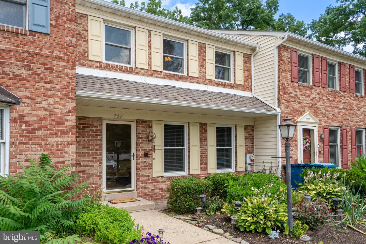 227 Grove Circle #60
