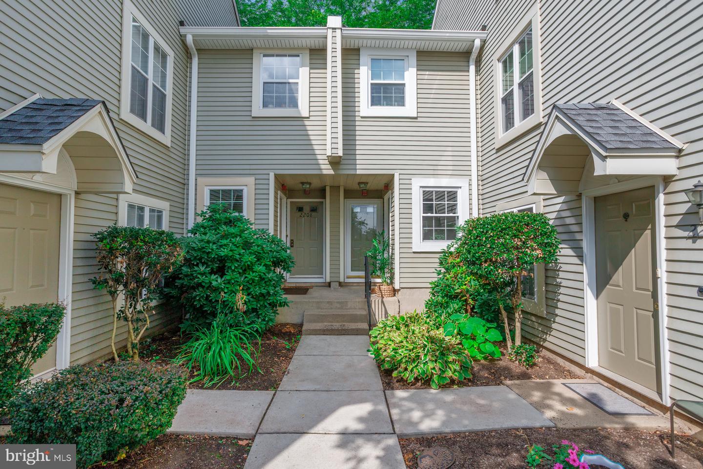 2211 Society Place
