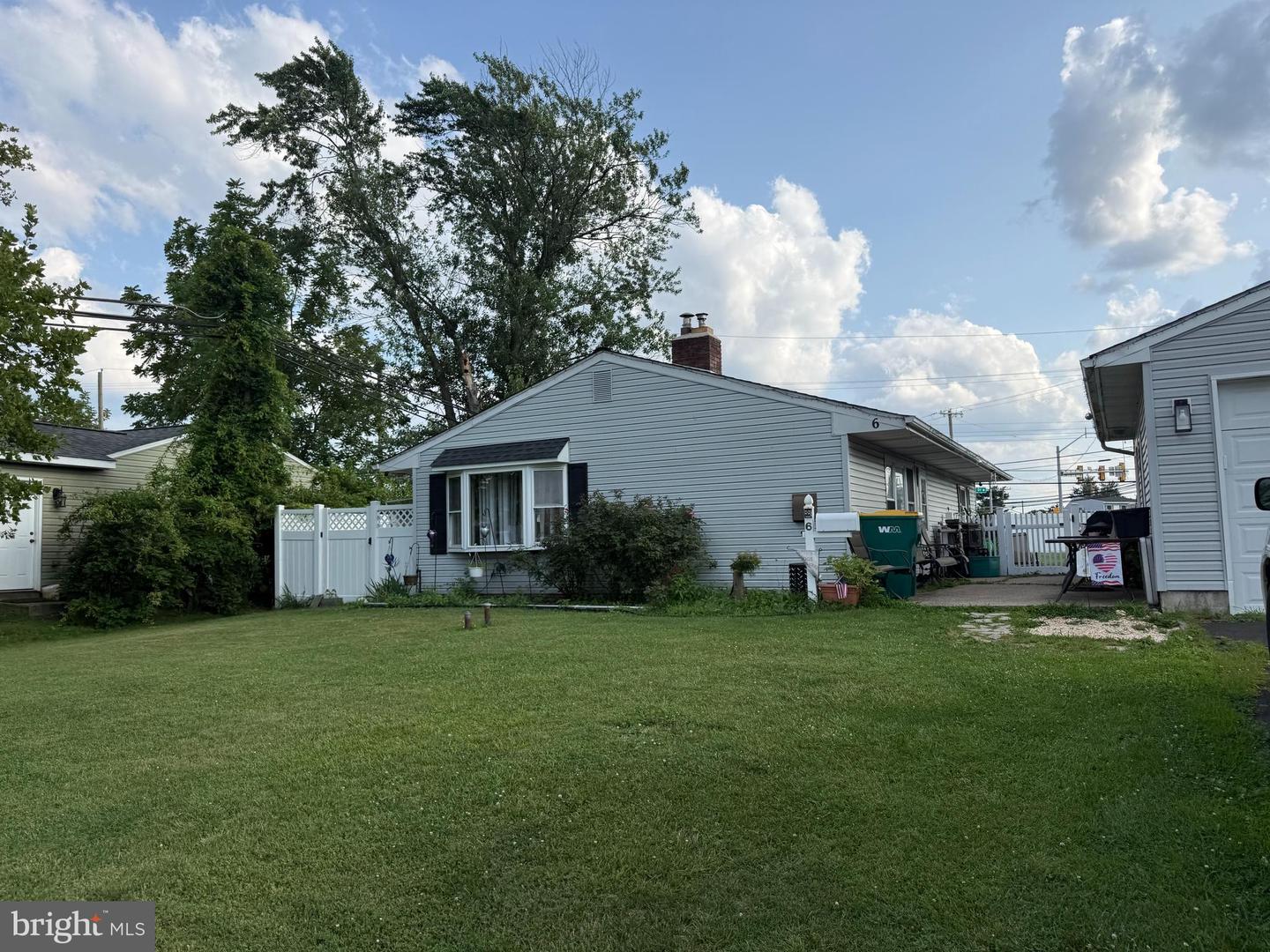 6 Idlewild Road