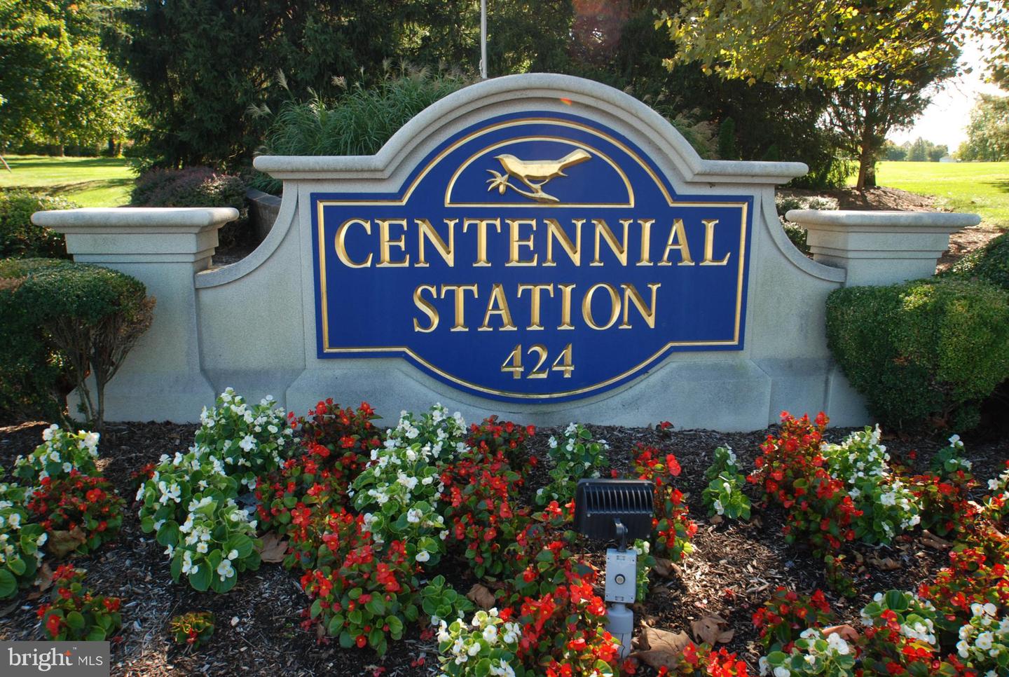 8204 Centennial Station