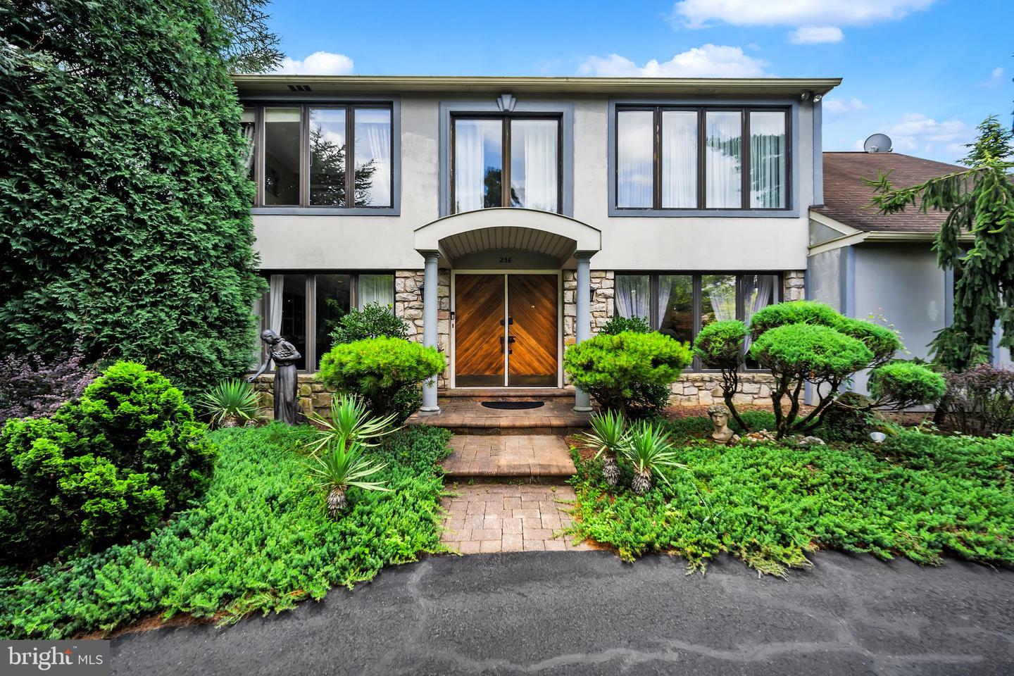 236 Hilltop Drive
