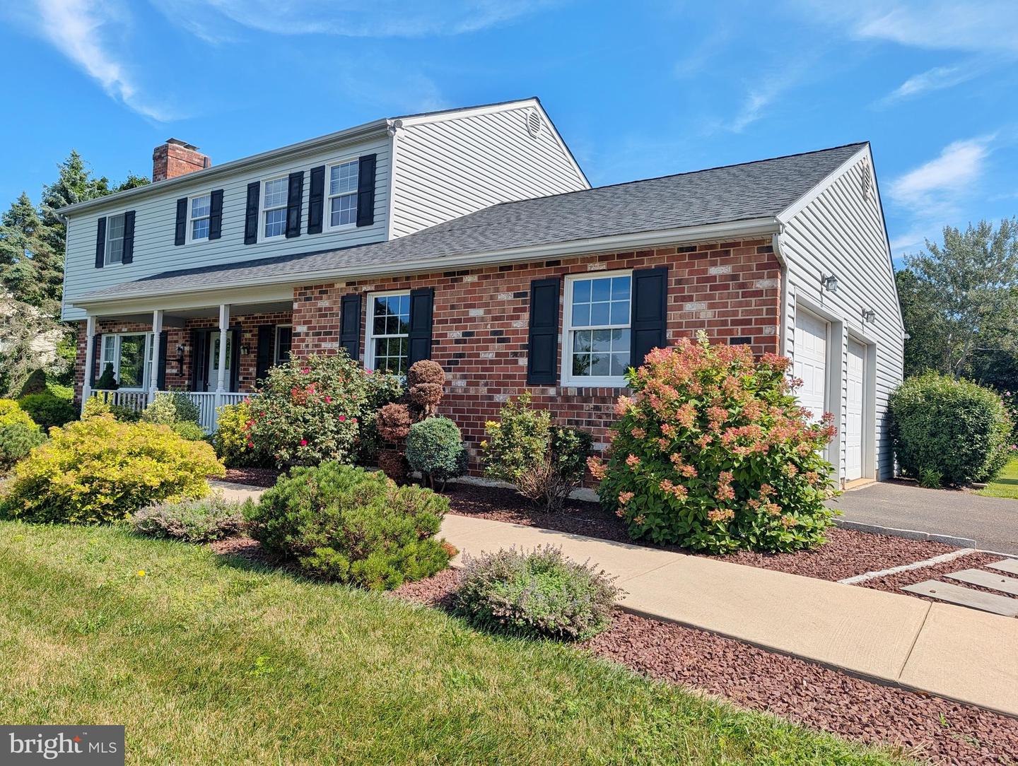 4 Tiffany Drive