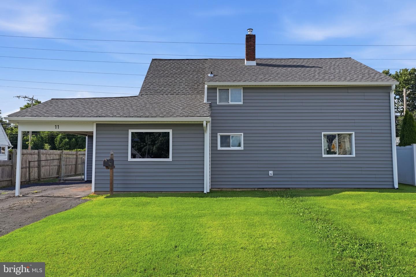 11 Grasspond Road