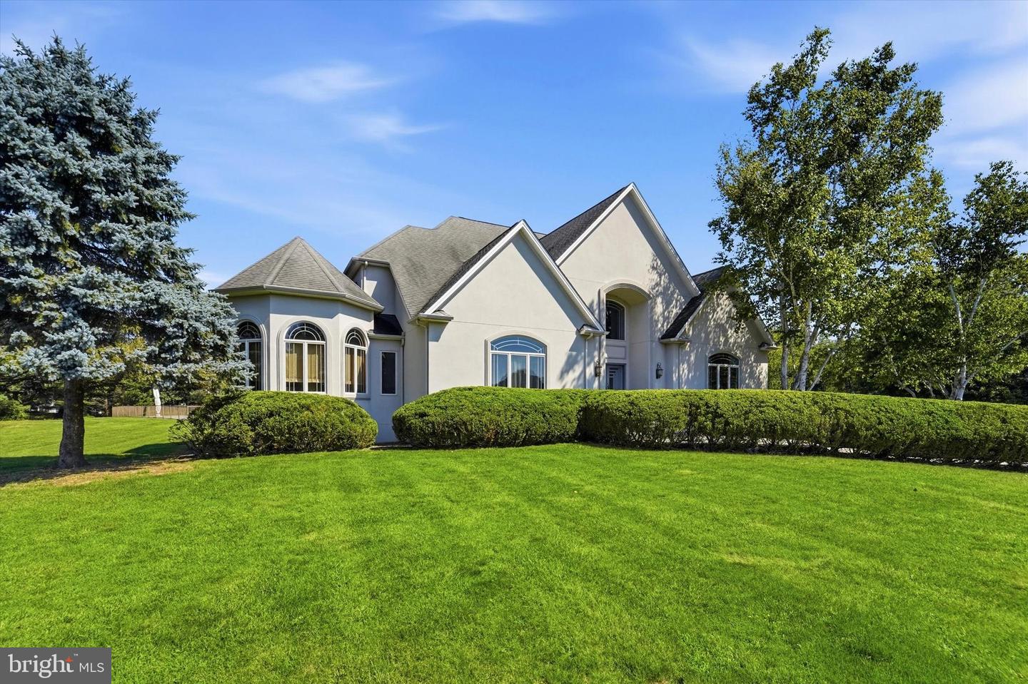 7 Longmeadow Street