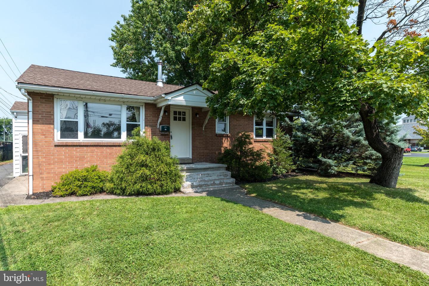 535 W Mill Street