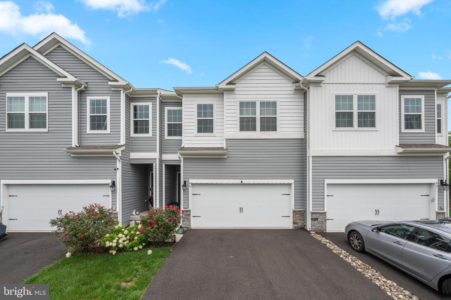 60 Fonthill Court