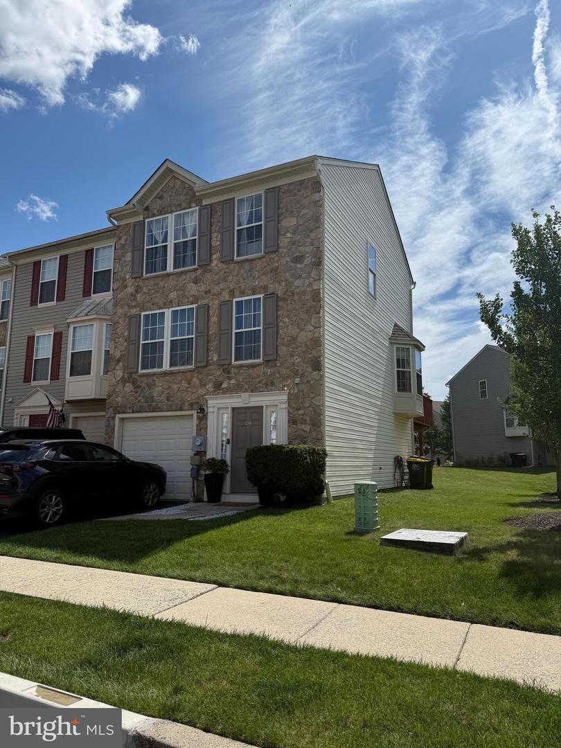 210 Windsor Court