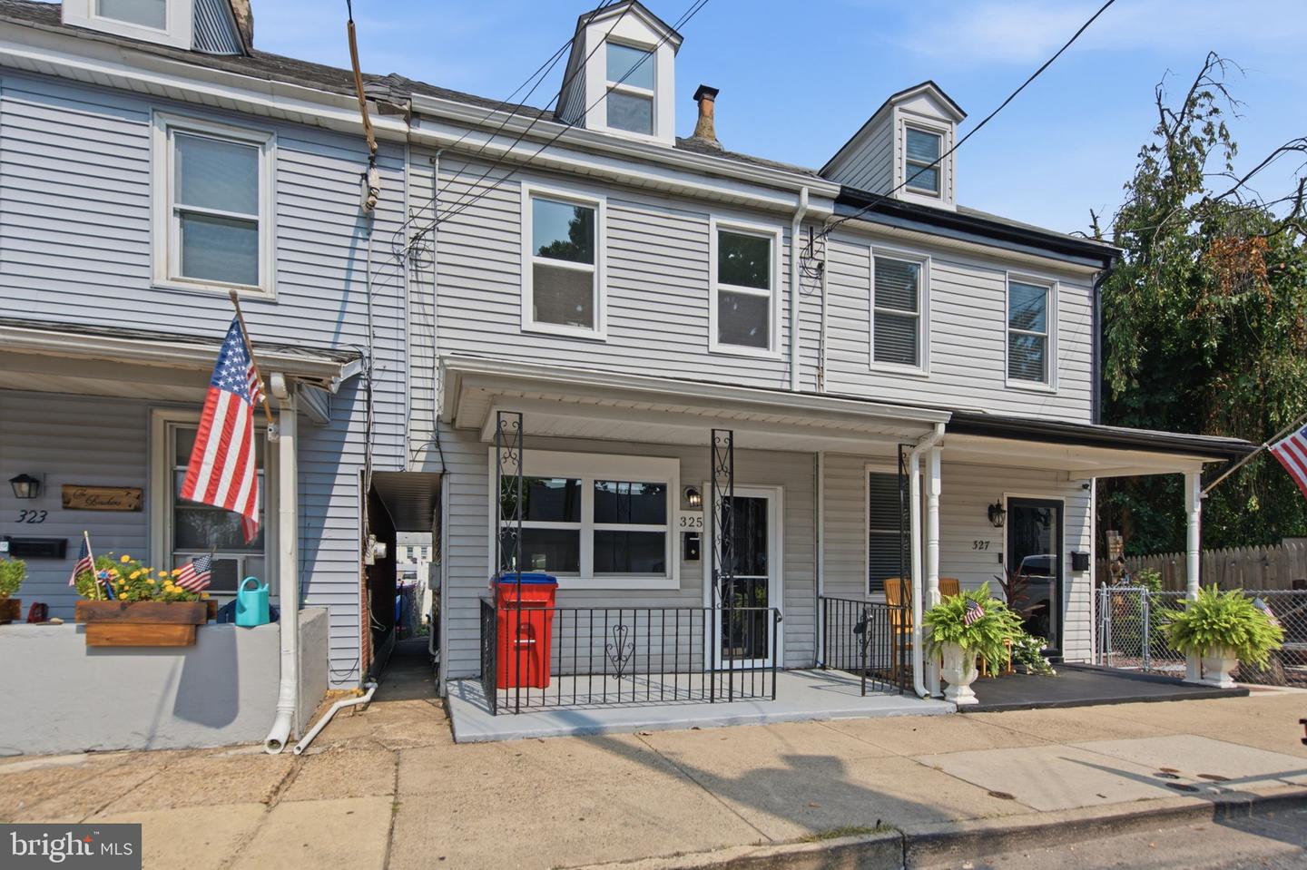 325 Wilson Street
