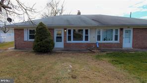1809 Willow Road, Carlisle