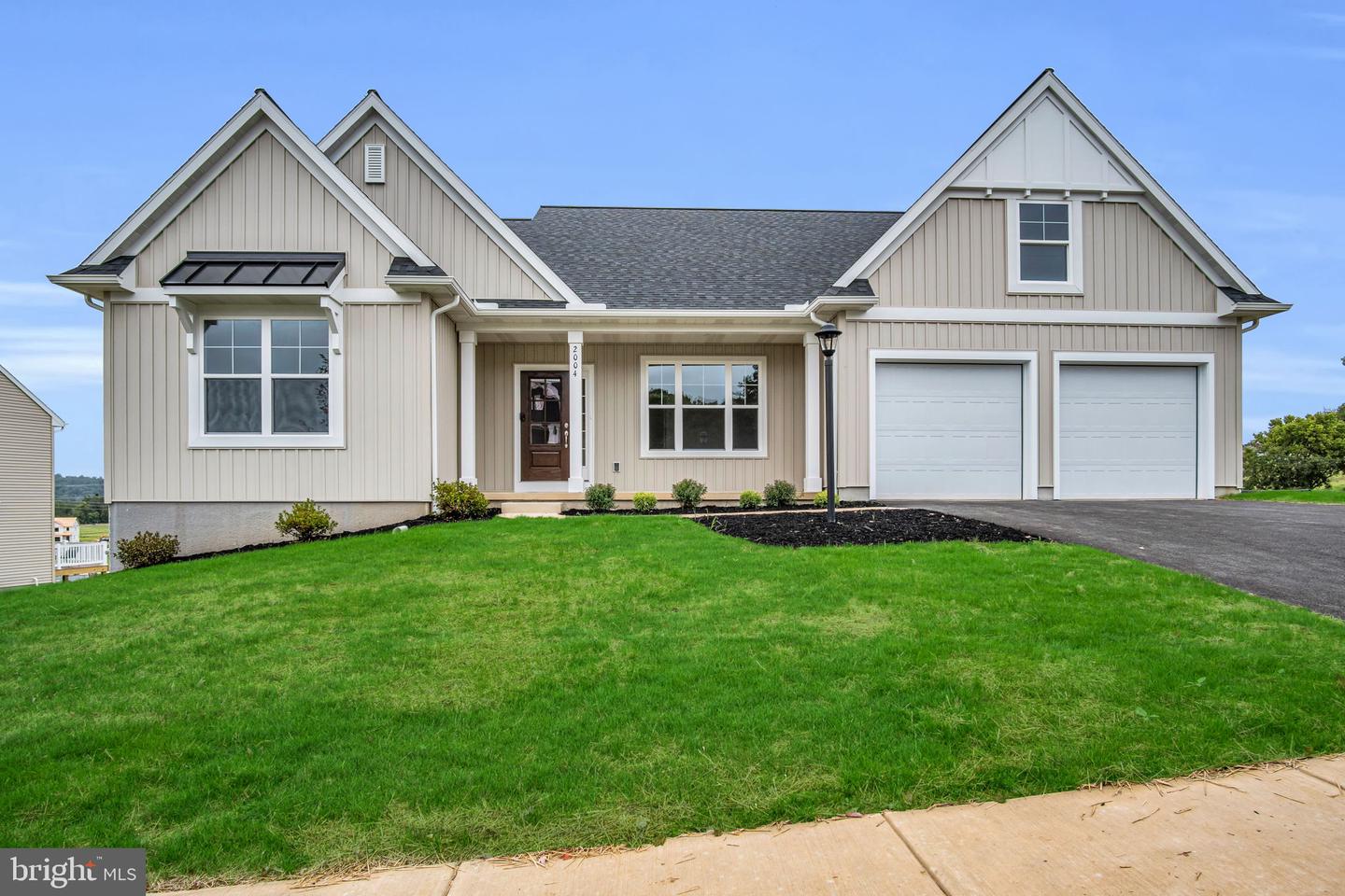2004 N Fall Harvest Drive, Mechanicsburg