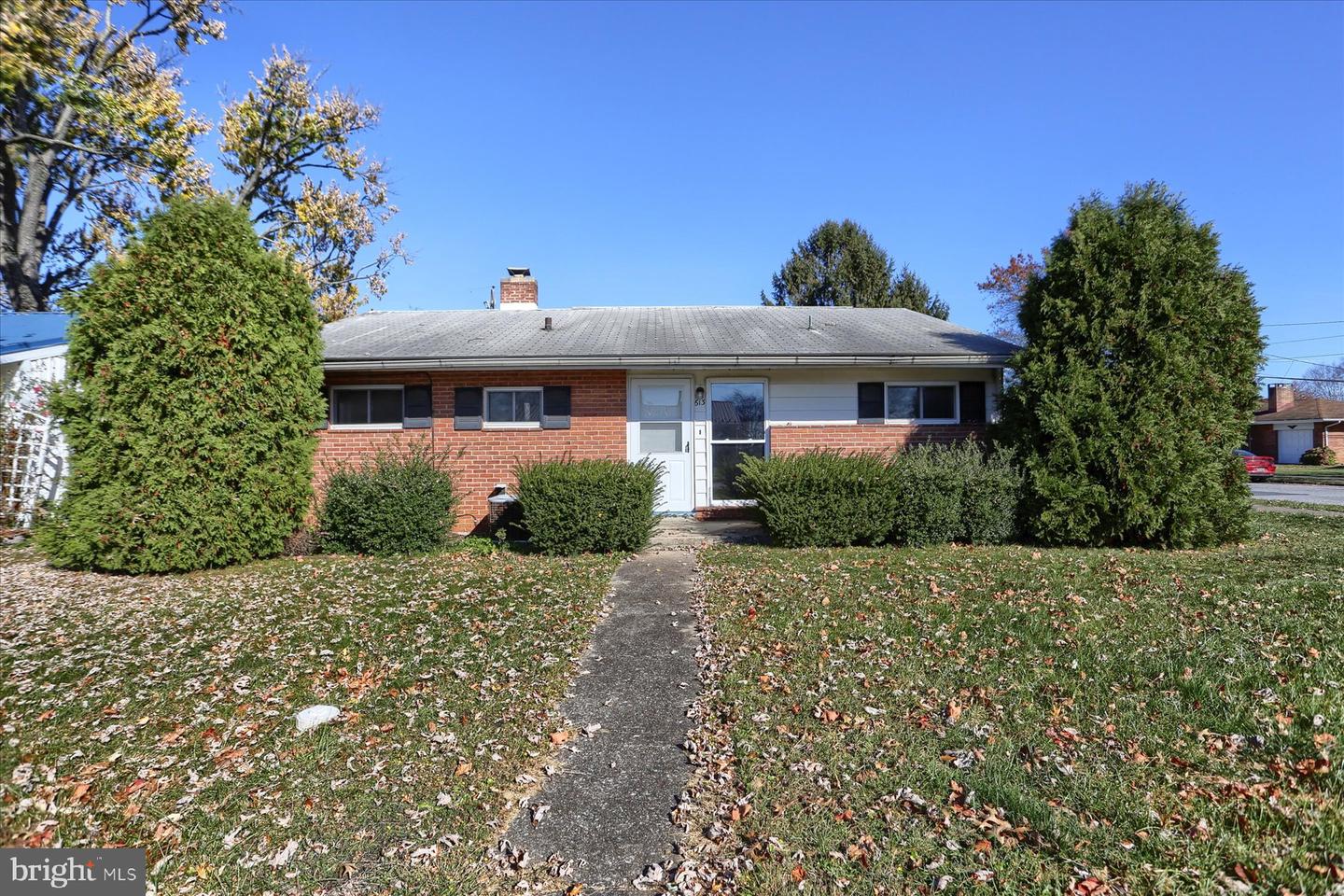 613 E Keller Street, Mechanicsburg