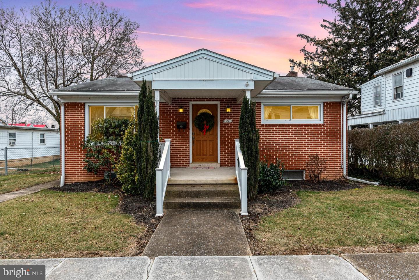24 E Portland Street, Mechanicsburg