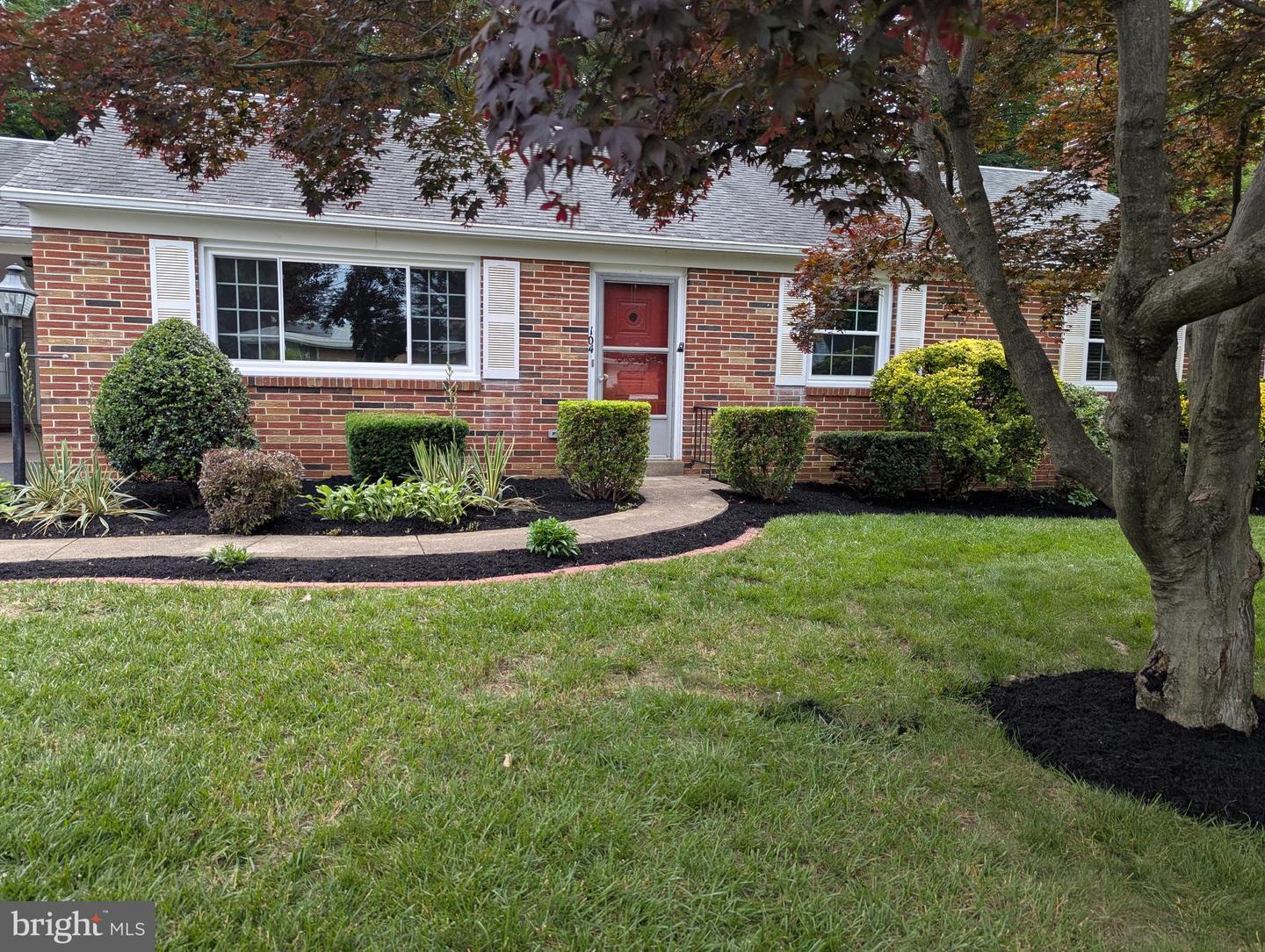 104 S George Street, Mechanicsburg