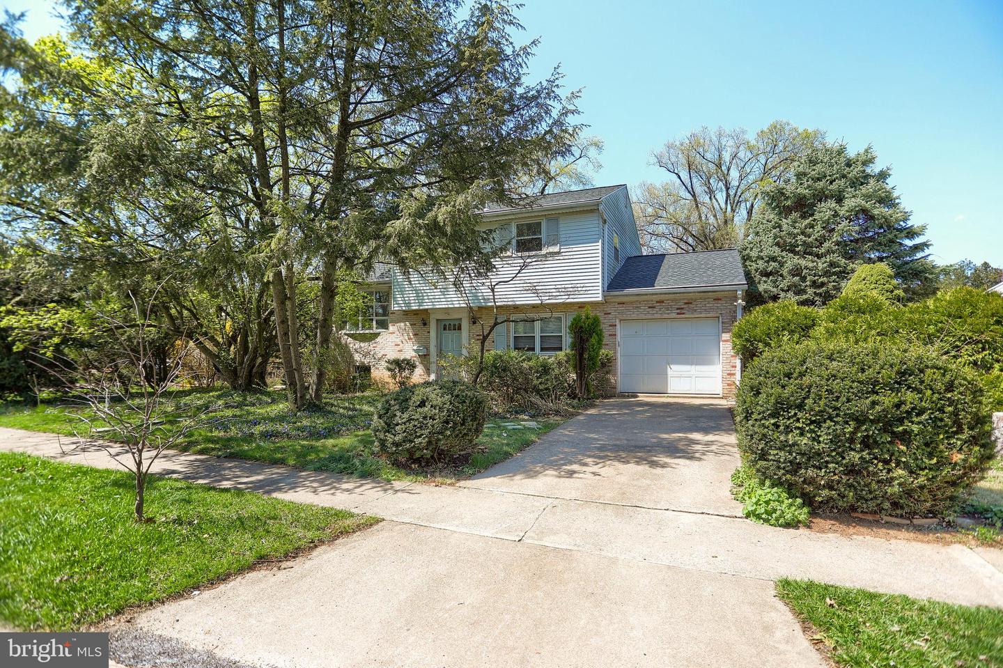 4803 Charles Road, Mechanicsburg