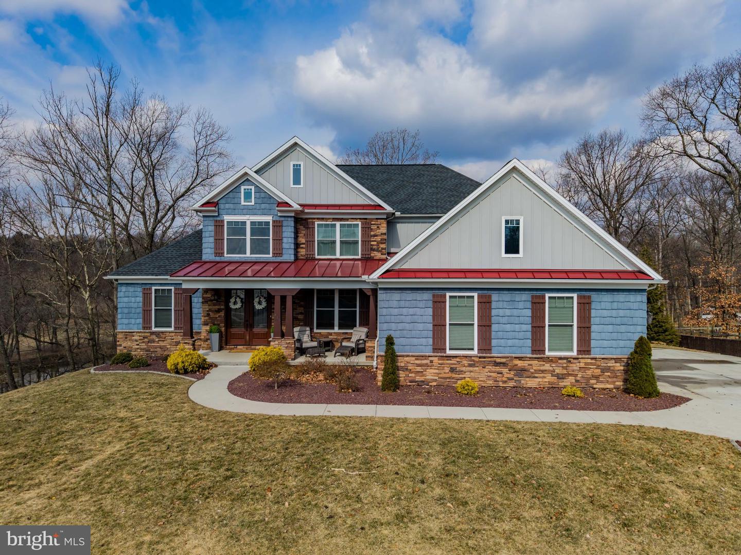 415 Sorbie Lane, Mechanicsburg