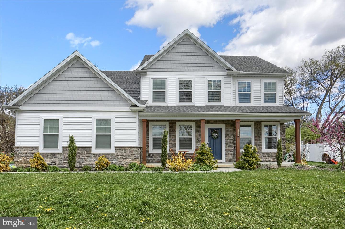 103 Steven Drive, Mechanicsburg